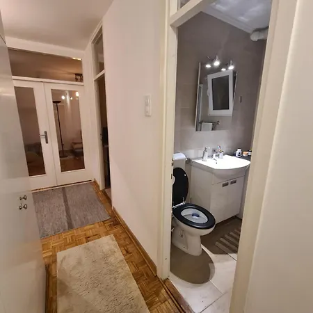 70 Square Meters In Block 61 * Bezanija